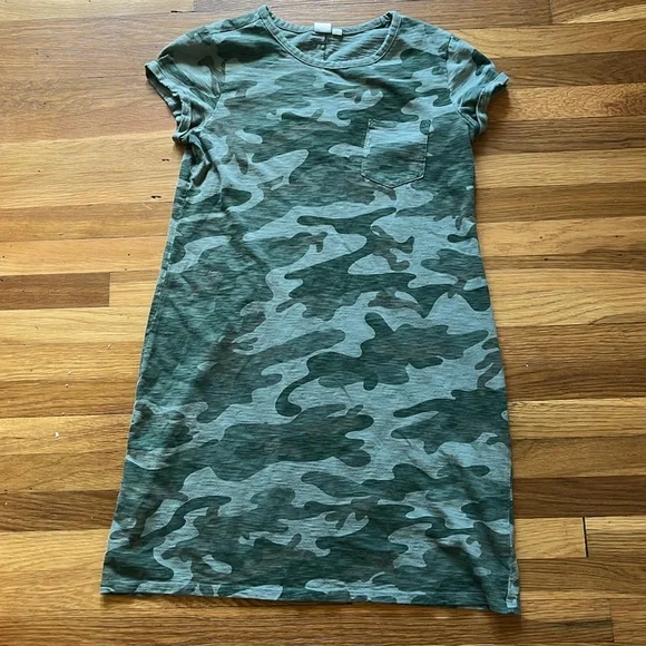 Gap Camo pocket T-shirt dress size medium - Picture 2 of 5